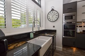Kitchen- click for photo gallery